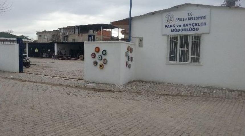 Efeler Belediyesi&rsquo;nin İlk Şantiyesi Hizmete Girdi
