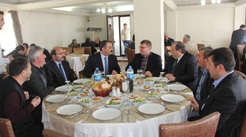 G&uuml;ney: &ldquo;siyaseti Hizmet Aşkıyla Yapıyoruz&rdquo;