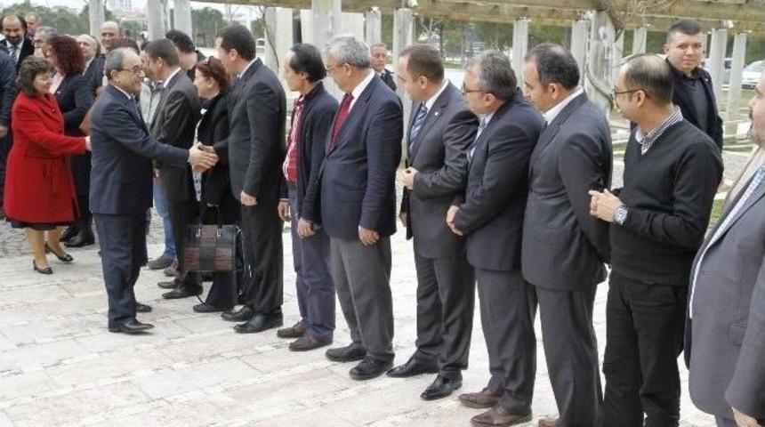 Rekt&ouml;r Bağcı&rsquo;ya G&ouml;rkemli Karşılama