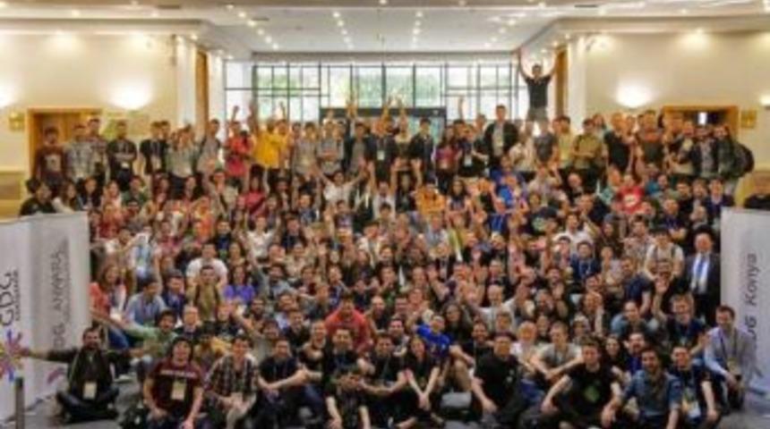 Android&rsquo;in Kalbi Ankara&rsquo;da Atacak