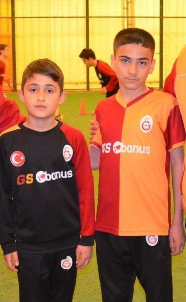 Fatsa’dan Galatasaray’a İki Futbolcu