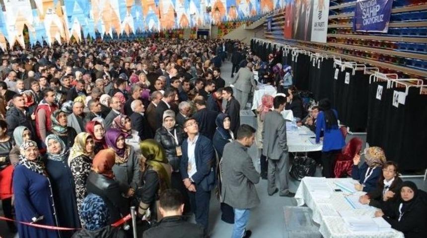Ak Parti Konya&rsquo;da Temay&uuml;l Yoklaması Yapıldı