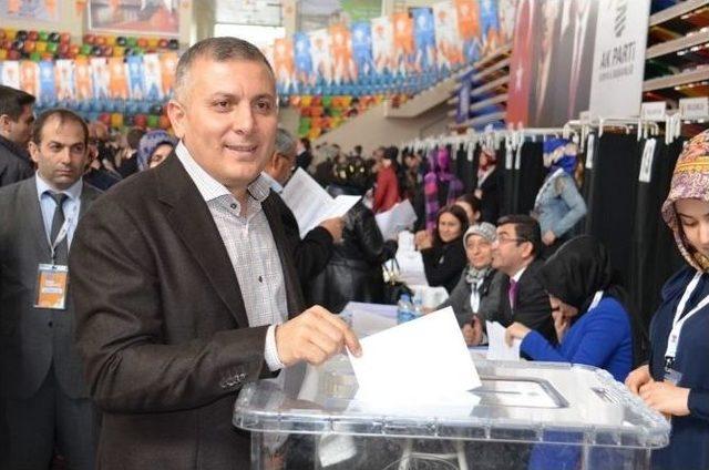 Ak Parti Konya’da Temayül Yoklaması Yapıldı