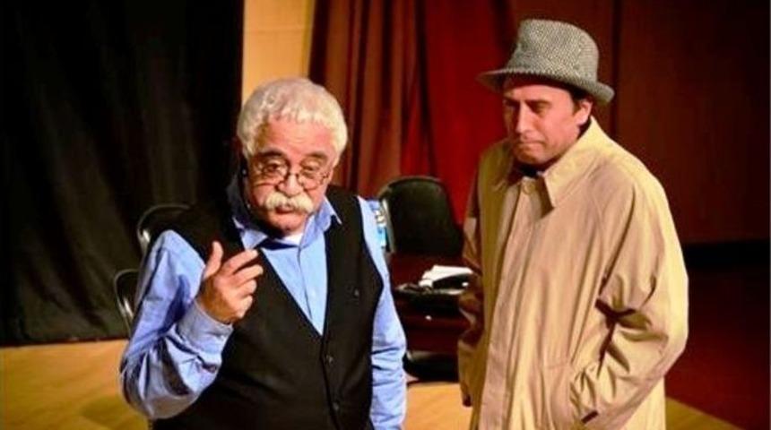 Levent Kırca Ayvalık&rsquo;ta Sahne Aldı