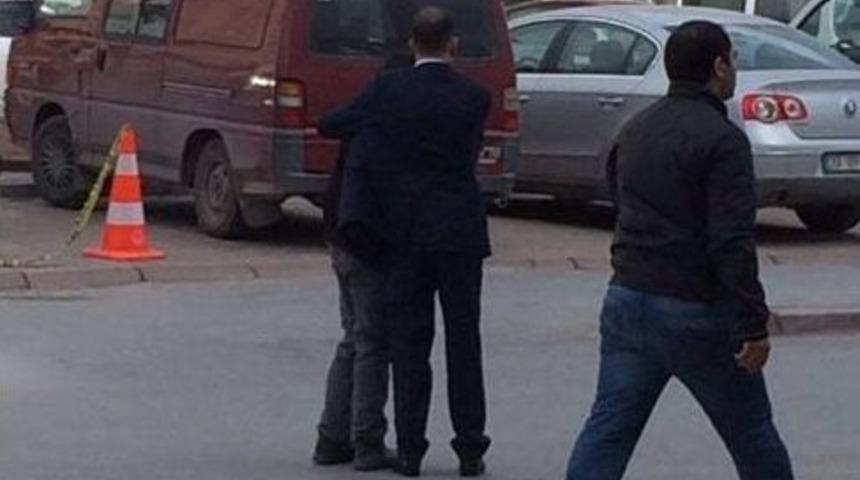 Trafik Kazasında Kamyonetin &Ccedil;arptığı &Ccedil;ocuk Hayatını Kaybetti