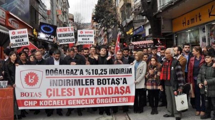 Chp Gen&ccedil;lik Kolları Genel Başkanı İzmit'te