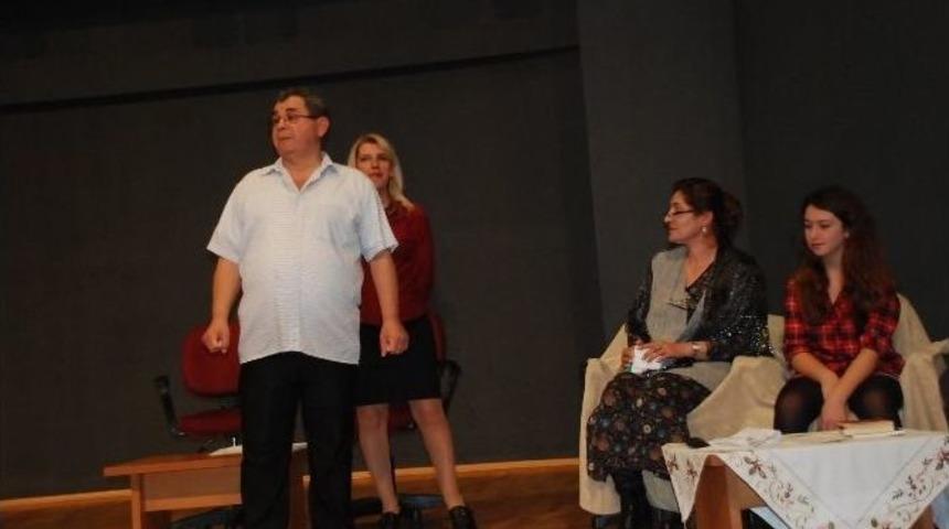 Didim Belediyesi Huzur Evi Sakinleri &ldquo;canım Torunumu&rdquo; Sahneledi