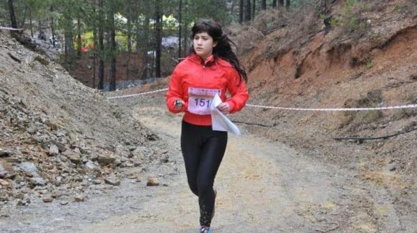 Gedevet Yaylası'nda Zorlu Yarış