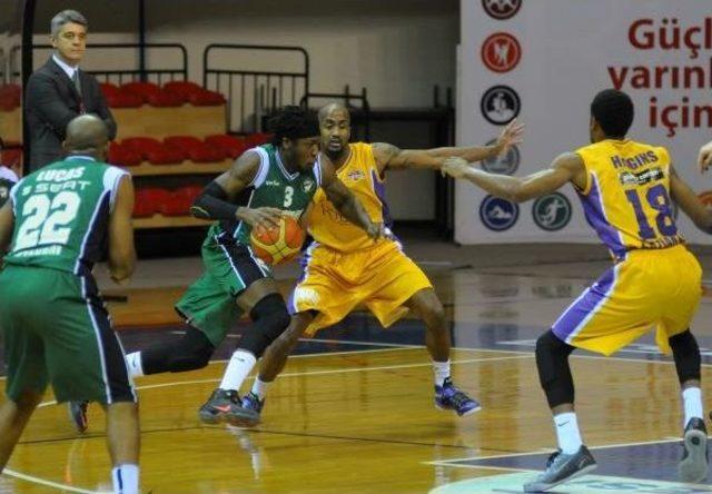 Royal Halı Gaziantep-Darüşşafaka Doğuş: 69-72