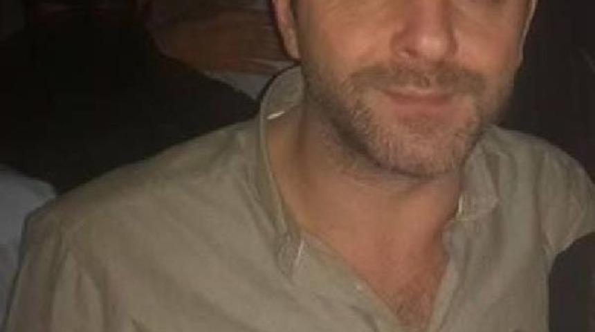 Barlar Sokağında Silahlı &Ccedil;atışma: 1 &Ouml;l&uuml;