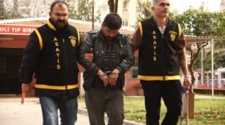 Eşinden Ayrılıp Evlendiği Gen&ccedil; Kıza Fuhuş Yaptırdı