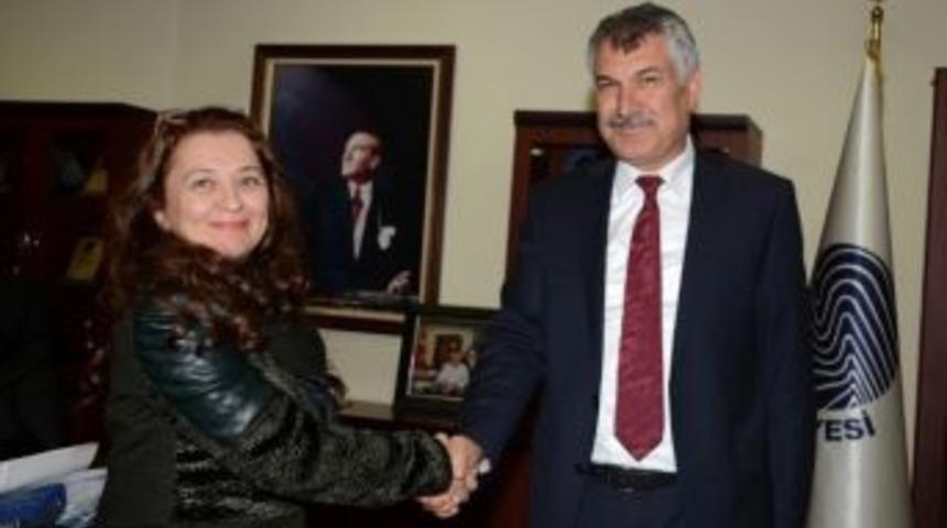 Karalar&rsquo;dan Hekimlere Destek