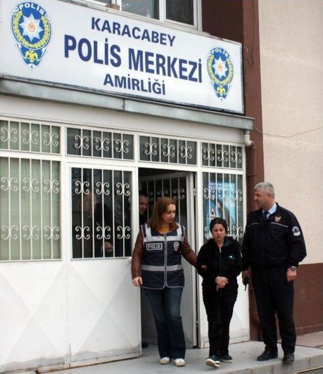 Bursa’da Uyuşturucu Satıcılarına Suçüstü