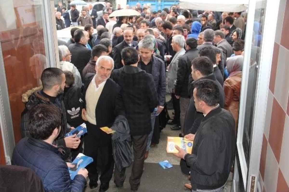 Ak Parti&rsquo;de Temay&uuml;l Yoklaması