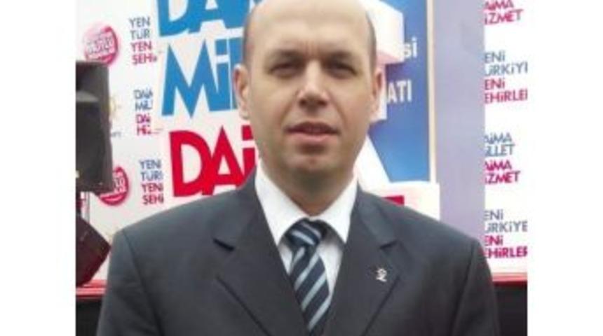 Ak Parti Yenişehir Belediyesi Meclis &Uuml;yesi D&uuml;bek Vefat Etti