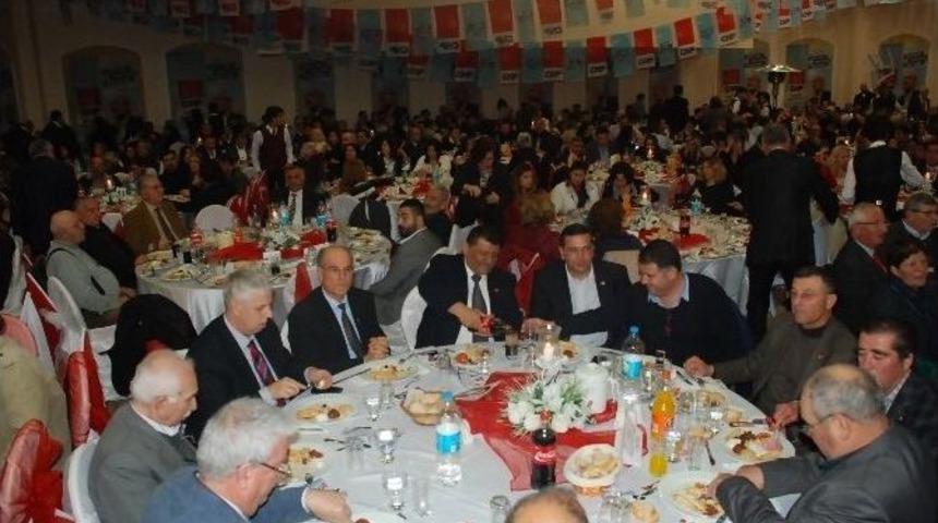 Didim Chp&rsquo;de Partililer Yemekte Biraraya Geldi
