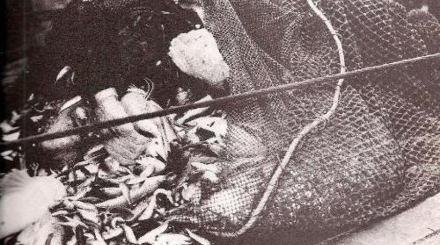 &Uuml;sk&uuml;dar Vapuru Faciası Kurbanları Anıldı