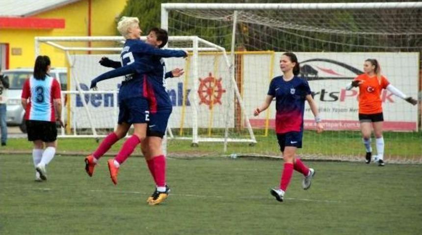 Konak Belediyespor-Trabzon İdmanocağı: 4-0