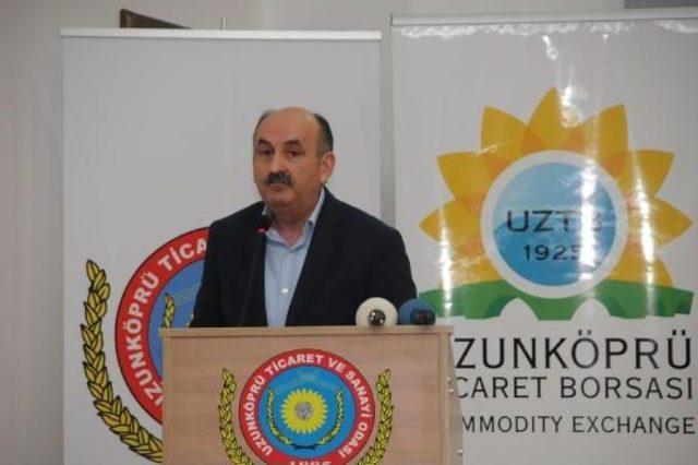 Sağlık Bakanı Müezzinoğlu'nun Önünde Kendini Yakmak Istedi (3)