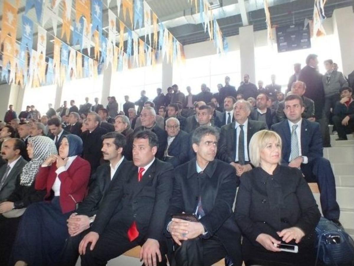 Temay&uuml;l Yoklamasında Kandaşoğlu&rsquo;na Yoğun İlgi