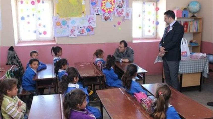 Selim Mal M&uuml;d&uuml;rl&uuml;ğ&uuml;&rsquo;nden Kardeş Okul Ziyareti