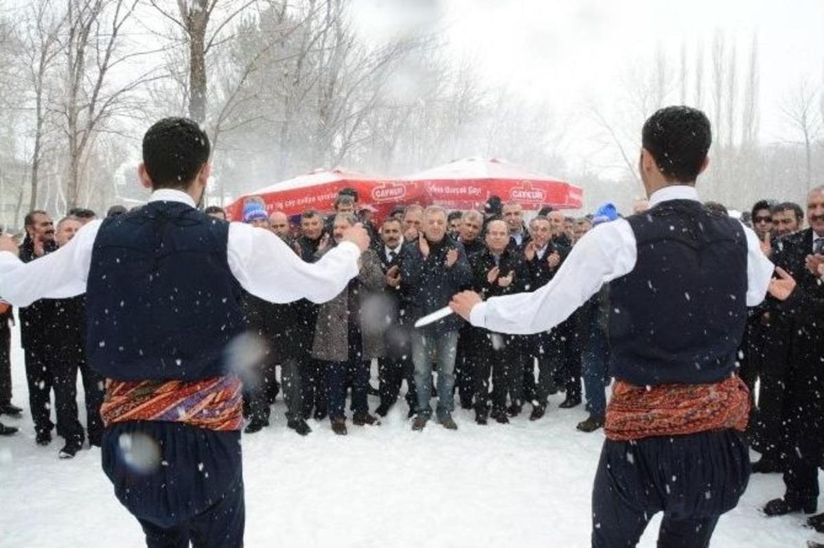 Ysk Başkanvekili Ve Kurul &Uuml;yelerine Erzurum&rsquo;da Coşkulu Karşılama