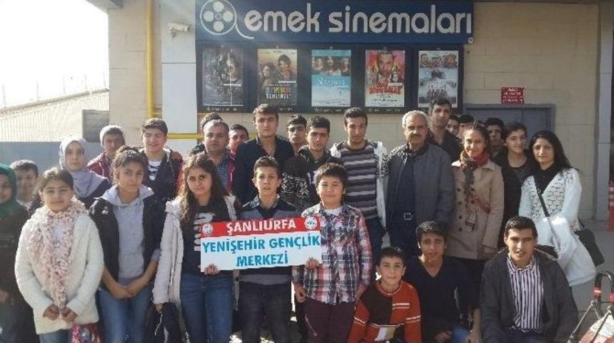 Yenişehir Gen&ccedil;lik Merkezi Sinema Etkinliklerini S&uuml;rd&uuml;r&uuml;yor