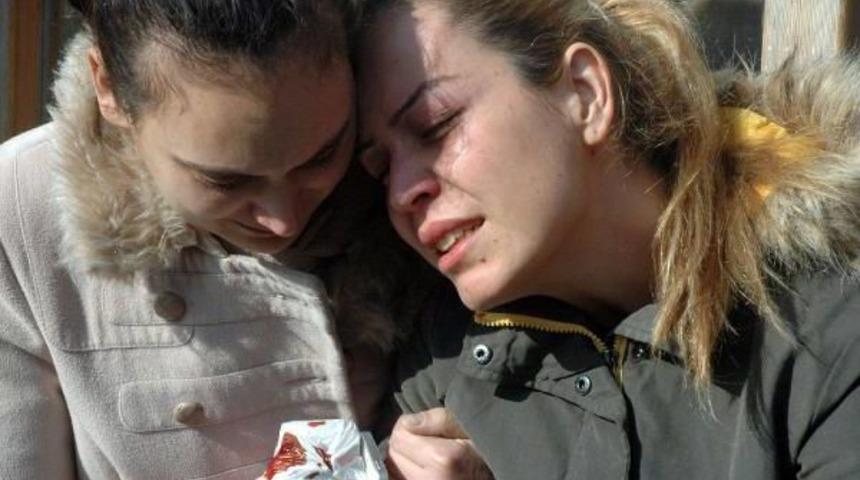 &Uuml;nl&uuml; Diyetisyen Yelda Kahvecioğlu'nun Cenazesi Adli Tıp Kurumu'ndan Alındı