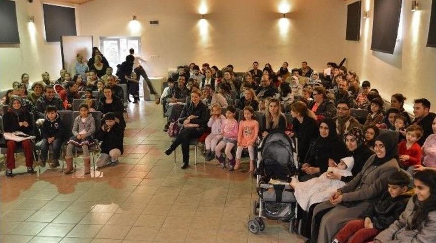 &Ccedil;ocuklar İ&ccedil;in Konser