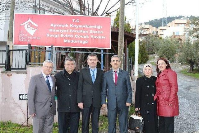 Dernekler M&uuml;d&uuml;rl&uuml;ğ&uuml;nden Huzurevine Ziyaret 1