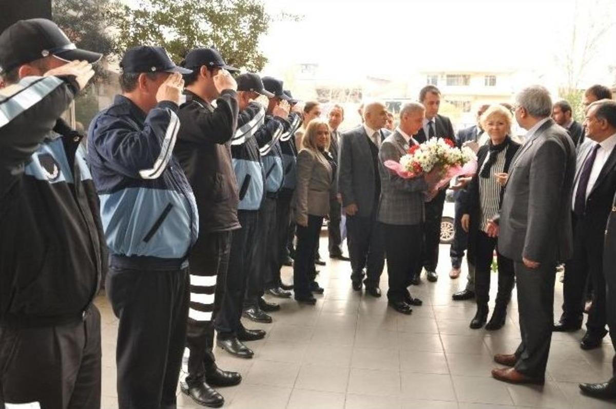 Engin Alan Nazilli Belediyesi&rsquo;ni Ziyaret Etti