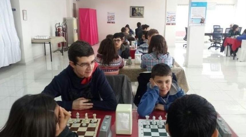 Vergi Haftası İ&ccedil;in &lsquo;şah Mat&rsquo;