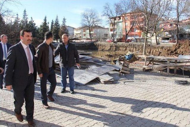 Sarıcaoğlu Yeni D&uuml;ğ&uuml;n Salonunda İncelemelerde Bulundu 2