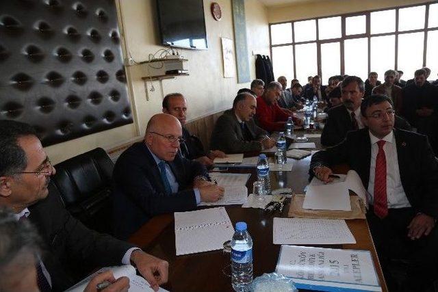 Başkan Sekmen K&ouml;pr&uuml;k&ouml;y&rsquo;de Muhtarları Dinledi 1