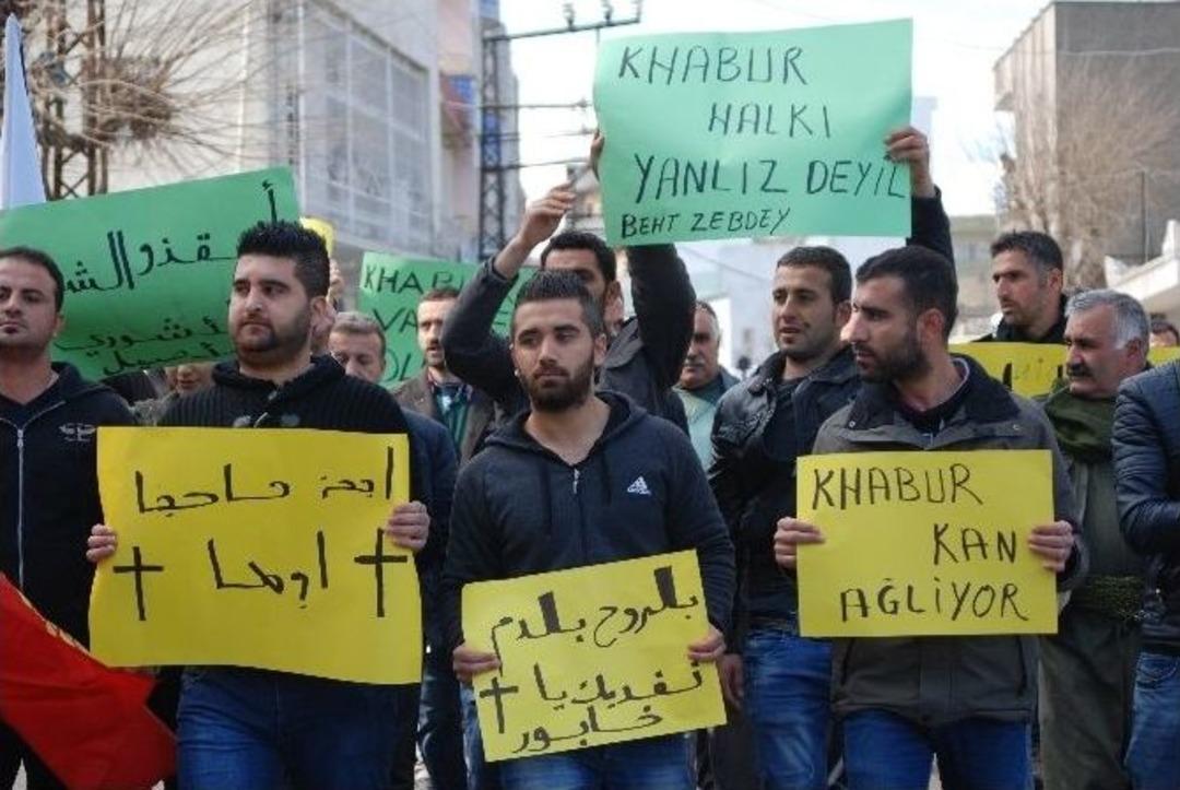 İdil&rsquo;deki S&uuml;ryaniler Işid Saldırılarını Protesto Etti