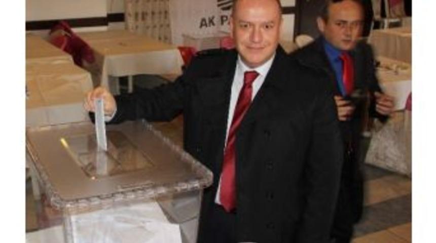 Karab&uuml;k Tso&rsquo;nun Yeni Başkanı &Ouml;zcan Oldu