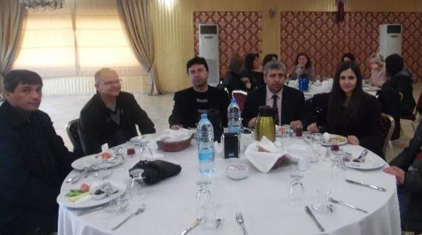 &Ccedil;eştepe&rsquo;de &lsquo;top Yekun Eğitim&rsquo; Projesi İle Kuşak &Ccedil;atışması Ve İletişim Kazaları &Ouml;nlenecek