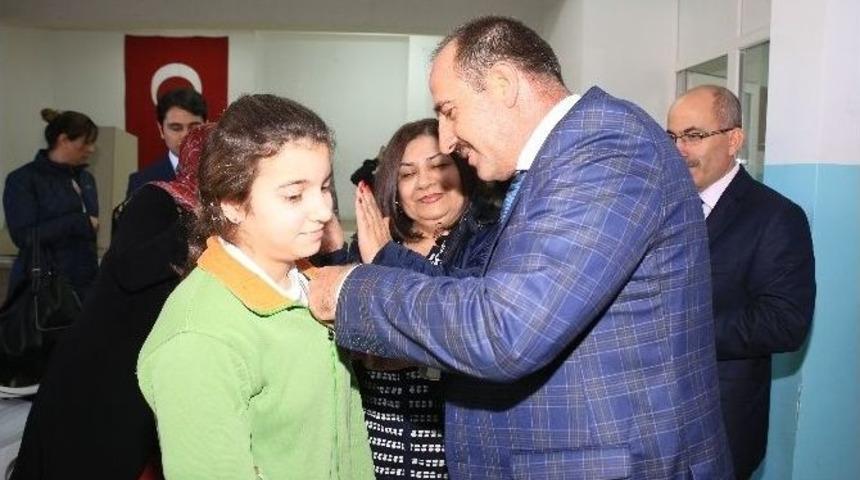 &Ouml;ğrencilere &lsquo;geleceğini S&ouml;nd&uuml;rme&rsquo; Projesi