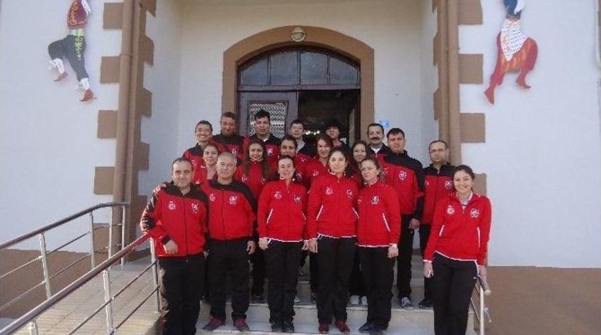 Silifke Belediyesi B&uuml;y&uuml;klerde Halk Oyunları İl Birincisi Oldu