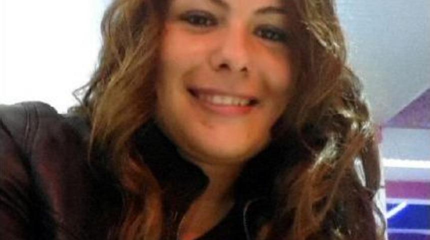 Lenf Kanserli Sibel, İsveç'e Sevk Beklerken Öldü