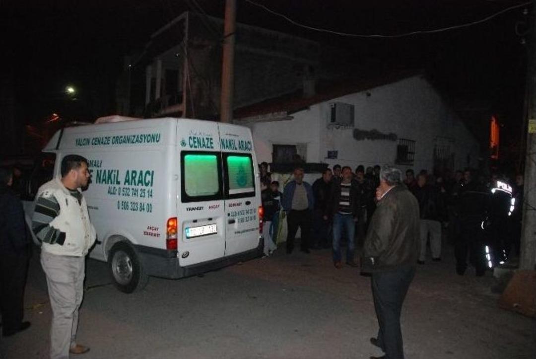 (&ouml;zel Haber) &ldquo;bizi &Ouml;l&uuml;m Ayırır&rdquo; Dedi, Anne Babasını Kaybetti