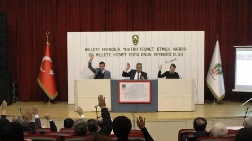 &Ouml;demiş Belediyesi, &Ccedil;ed İ&ccedil;in Firmaya Verilen Toplantı İznini İptal Etti