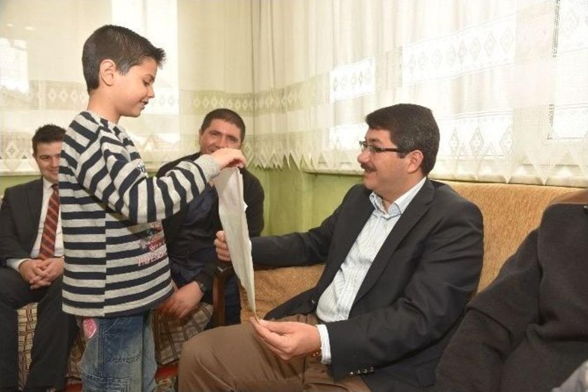 Başkan &Ccedil;elik&rsquo;ten Ev Ziyareti