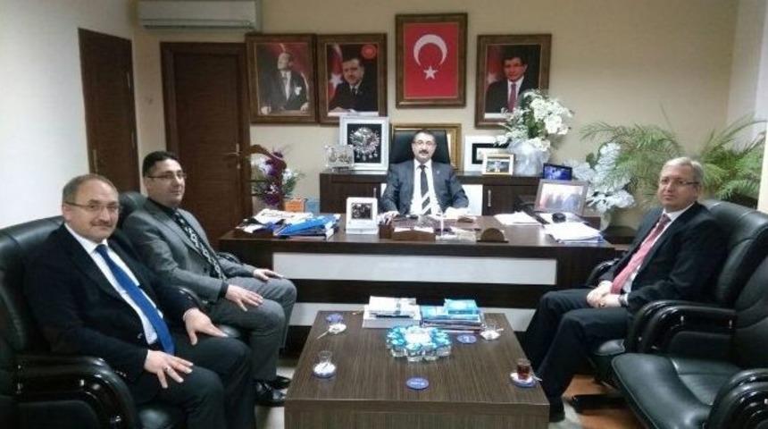 Ak Parti&rsquo;ye Kutlama Ziyaretleri