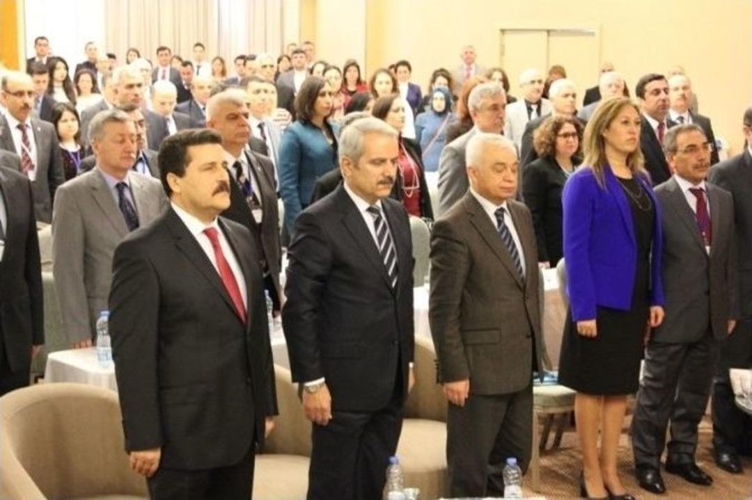 Tapu Kadastro İzmir B&ouml;lge Y&ouml;neticileri Toplantısı Kuşadası&rsquo;nda Yapıldı