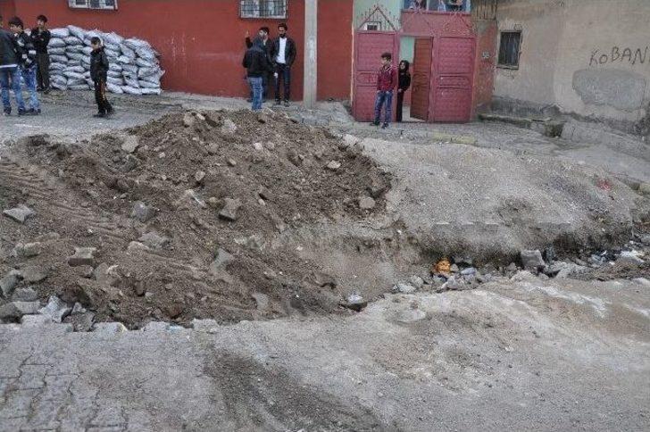 Çadırlardan Sonra Hendekler De Kapatılmaya Başlandı G1