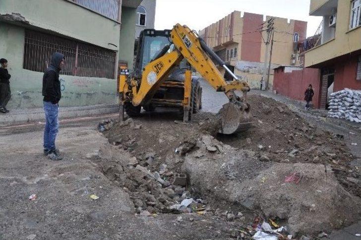 Çadırlardan Sonra Hendekler De Kapatılmaya Başlandı G2