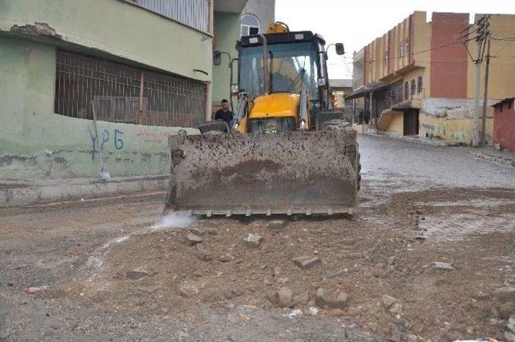 Çadırlardan Sonra Hendekler De Kapatılmaya Başlandı G5