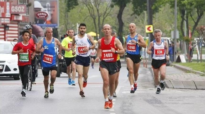 Vodafone İstanbul Yarı Maratonu&rsquo;nda Erken Kayıt D&ouml;nemi 10 Mart&rsquo;ta Sona Eriyor