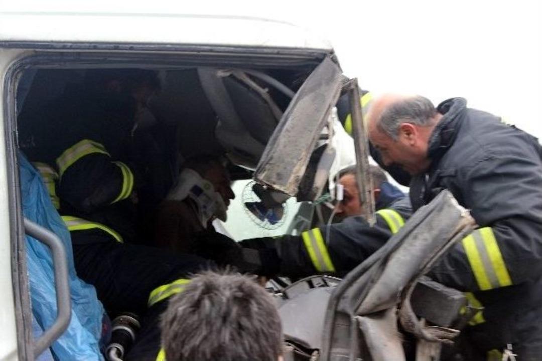 Kamyonda Can Pazarı